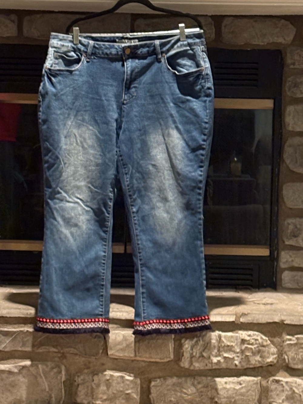 Embroidered Hem Blue Cropped Women’s Jeans